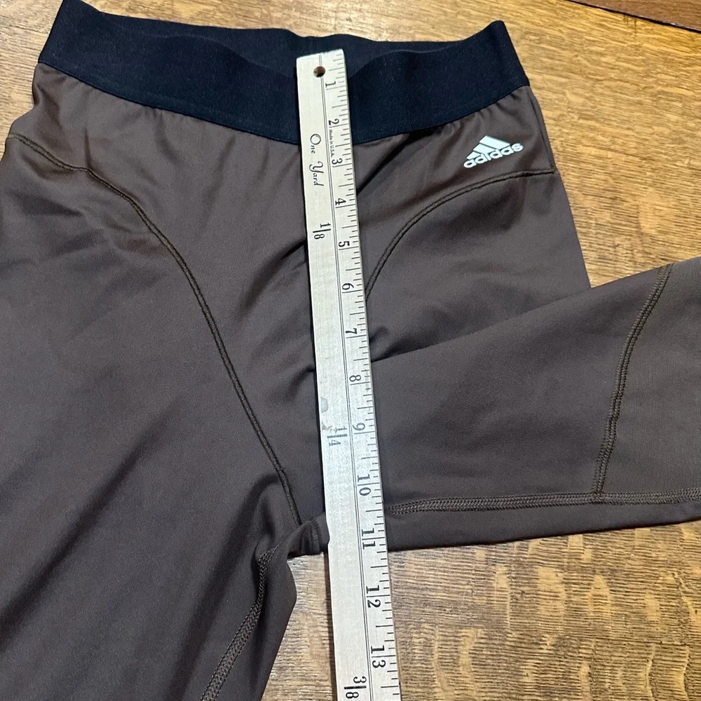 Adidas women’s sz‎ small brown Leggings with White Stripe P